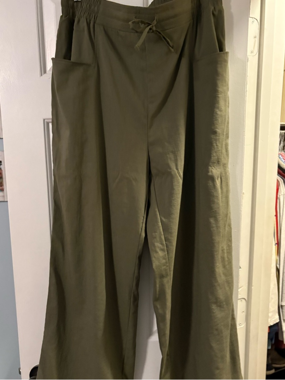Women's Olive Wide-Leg Drawstring Trousers